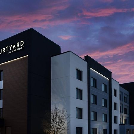 Courtyard By Marriott Buffalo Amherst/University Hotel Eksteriør billede